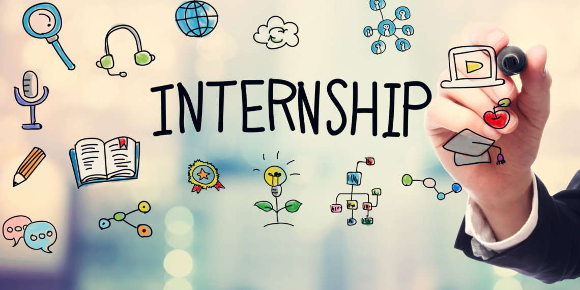 Faut-il avoir une expérience à l’étranger pour passer les concours AST ?